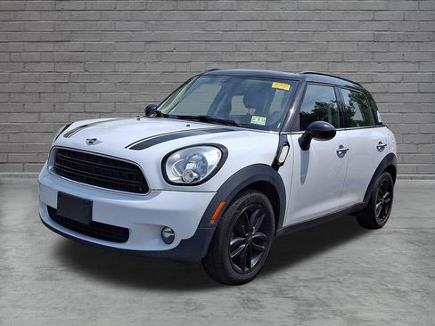 Used 2016 MINI Cooper Countryman FWD image 4