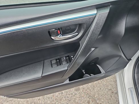 Used 2016 Toyota Corolla S w/ Body Protection Package #1 FWD image 12