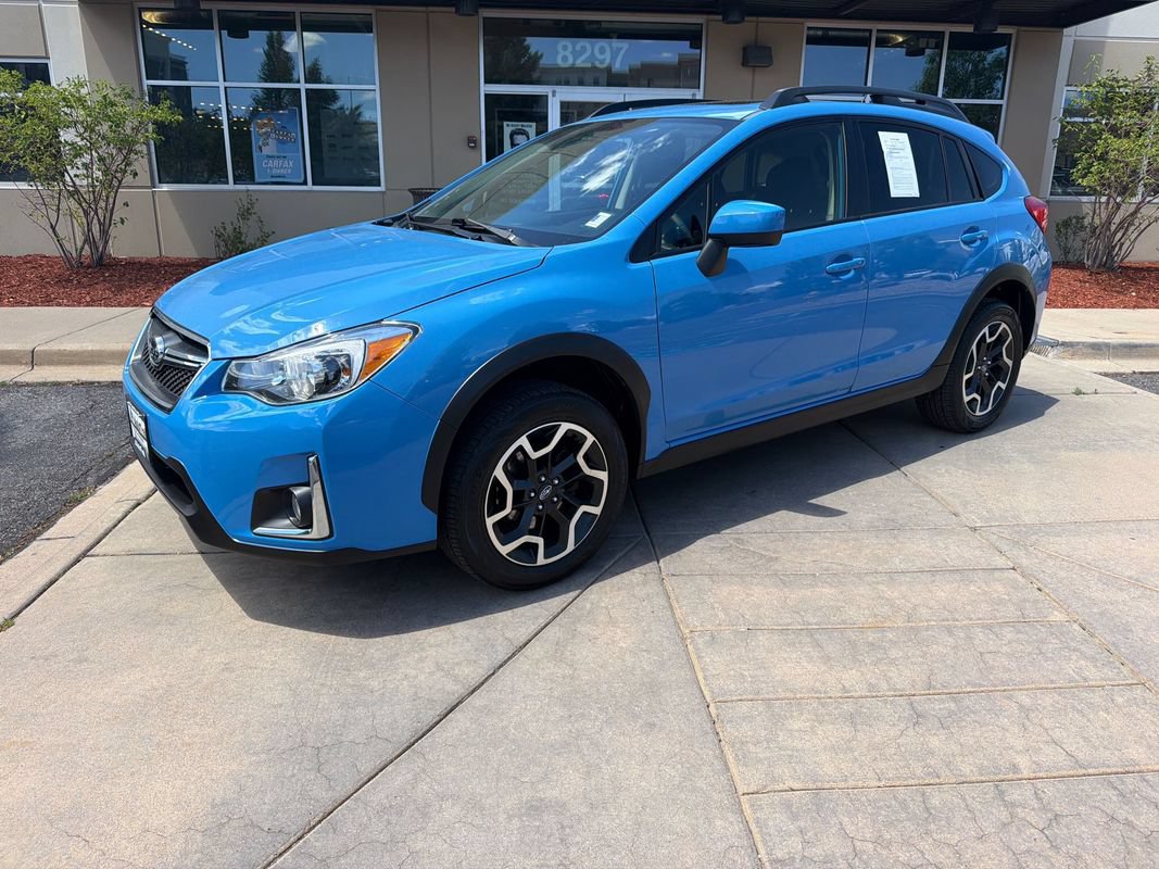 Used 2016 Subaru Crosstrek 2.0i Premium w/ Moonroof Package AWD/4WD image 2
