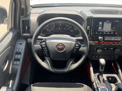 Used 2026 Nissan Frontier PRO-4X AWD/4WD image 29