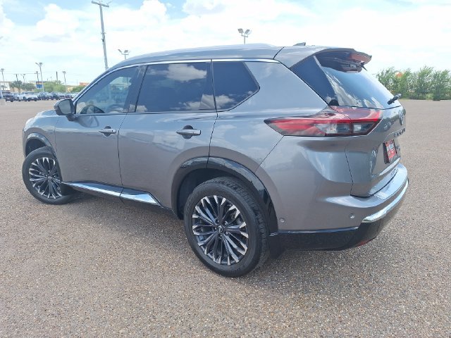 Used 2024 Nissan Rogue Platinum AWD/4WD image 5