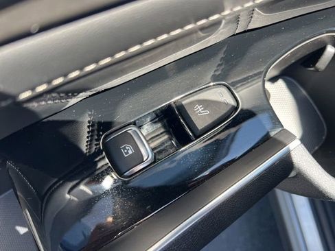 Certified 2024 Kia Sorento SX Prestige AWD/4WD image 39