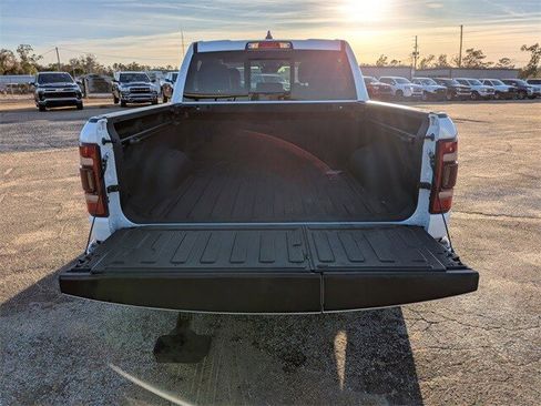 Used 2022 RAM 1500 Laramie image 13