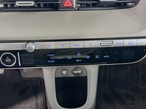 Used 2024 Hyundai Ioniq 5 SEL RWD image 23