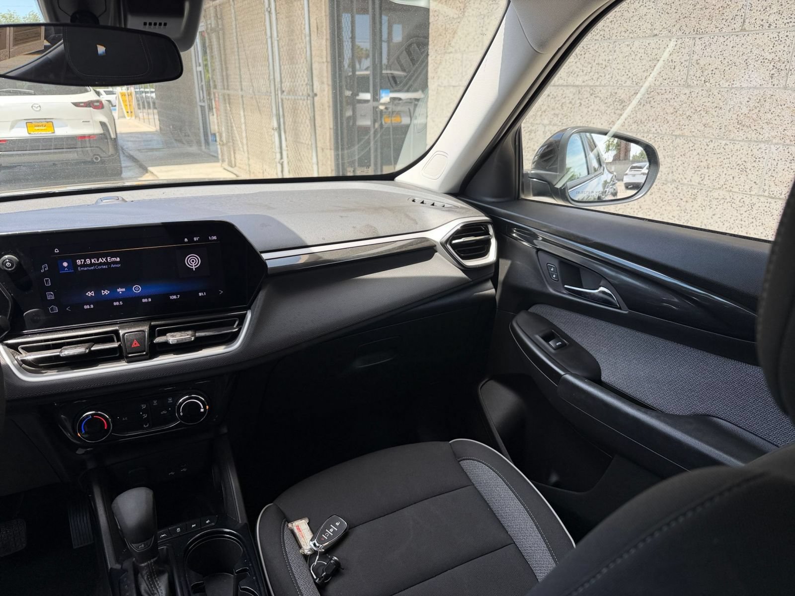 Used 2025 Chevrolet TrailBlazer LT FWD image 33