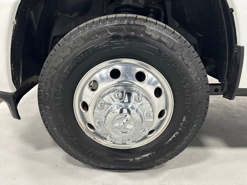 Used 2024 RAM 3500 Laramie image 62