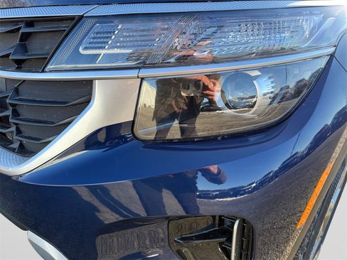 New 2026 Kia Seltos LX image 22