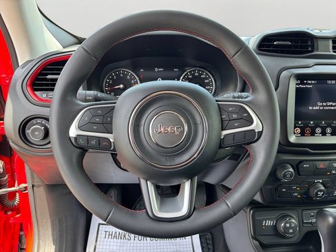 Used 2023 Jeep Renegade Trailhawk AWD/4WD image 19