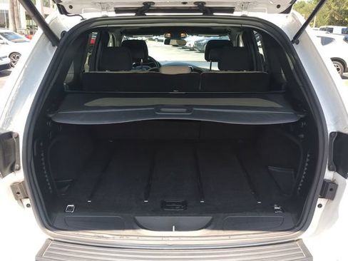 Used 2016 Jeep Grand Cherokee Laredo 75th Anniversary RWD image 14