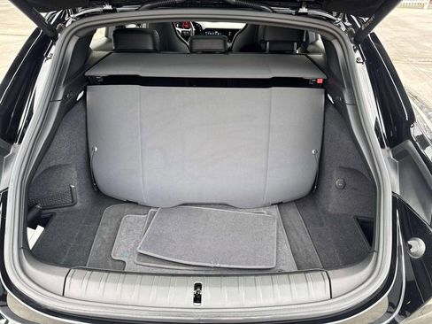 Used 2021 Porsche Taycan 4 Cross Turismo image 7