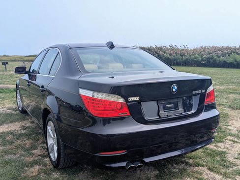 Used 2008 BMW 528xi Sedan image 3