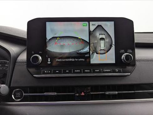 Used 2024 Mitsubishi Outlander SE image 29