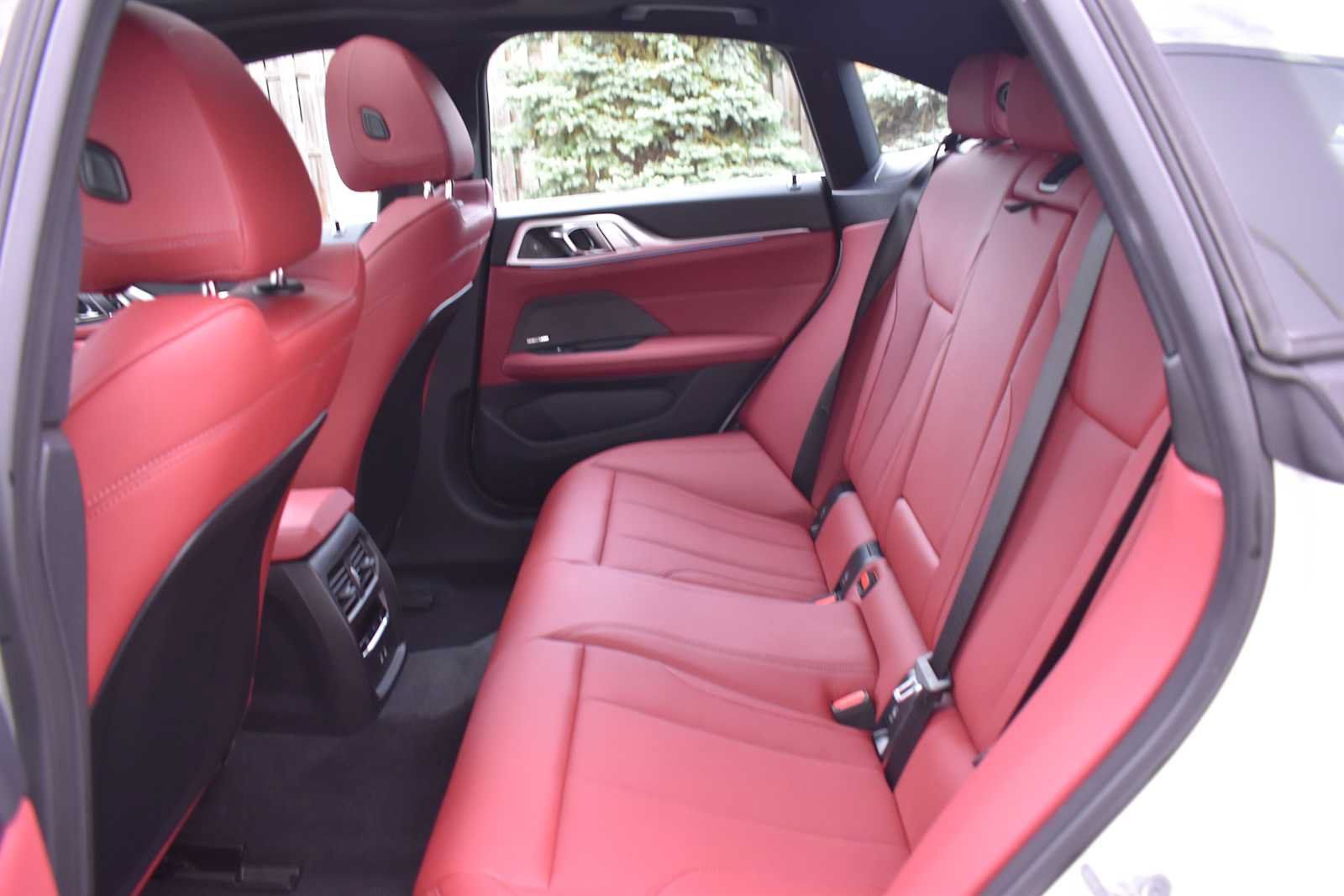 Used 2026 BMW i4 xDrive40i w/ Premium Package AWD/4WD image 15