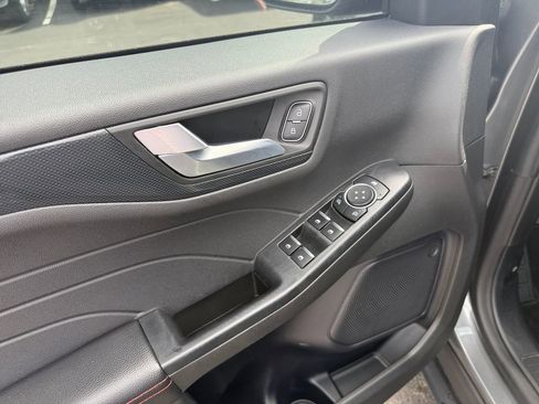 Used 2024 Ford Escape ST-Line w/ Tech Pack #1 AWD/4WD image 21