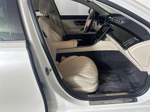 Certified 2022 Mercedes-Benz S 580 4MATIC Sedan image 14