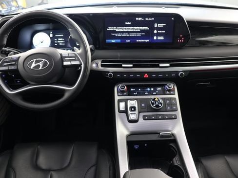 Used 2024 Hyundai Palisade Calligraphy AWD/4WD image 2