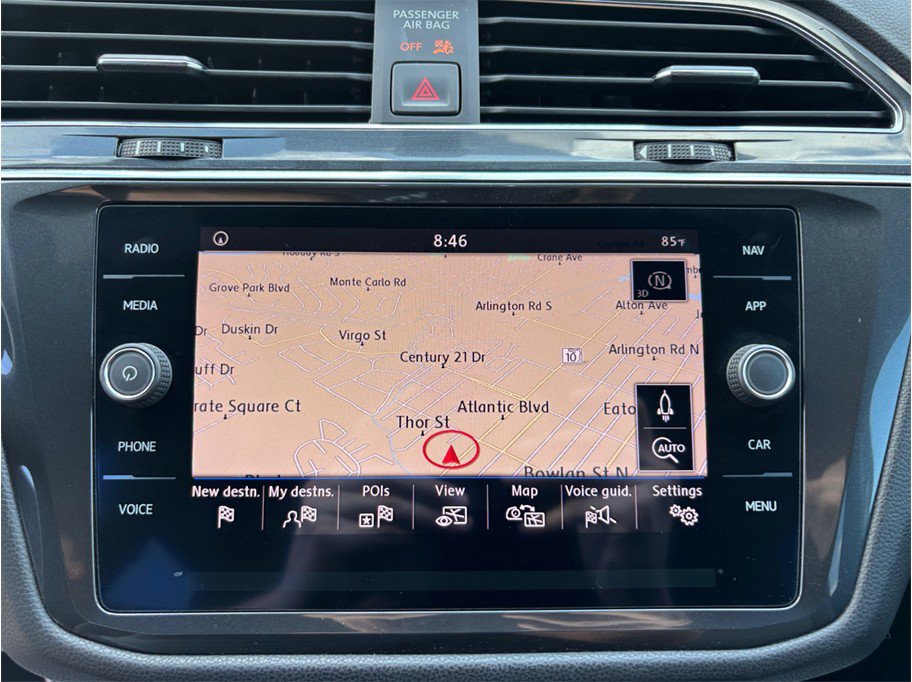 Used 2019 Volkswagen Tiguan SEL Premium R-Line FWD image 28