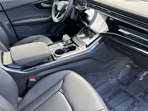 New 2026 Audi Q7 Premium image 16