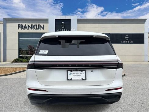 New 2026 Lincoln Nautilus Premier w/ Jet Appearance Package AWD/4WD image 6