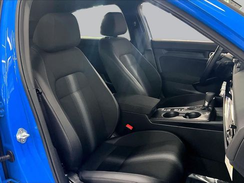 Used 2025 Honda Civic Sport image 9