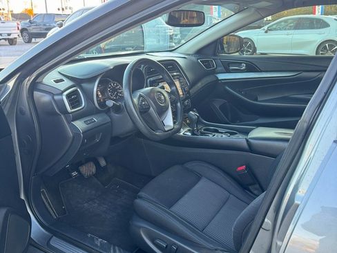Used 2017 Nissan Maxima 3.5 S image 8