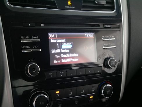 Used 2015 Nissan Altima 2.5 S w/ Power Driver Seat Package image 22