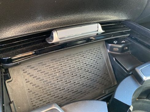 Used 2019 Ford Mustang Coupe image 37