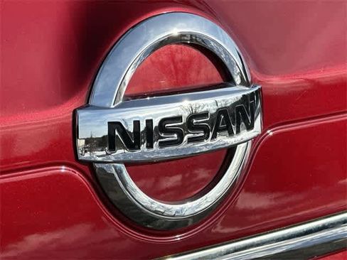 Used 2017 Nissan Rogue S image 24