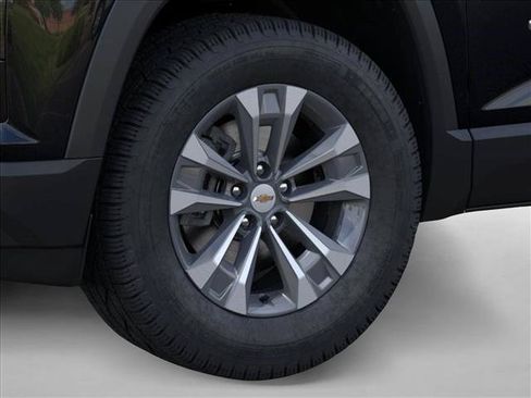 New 2026 Chevrolet Equinox LT FWD image 9