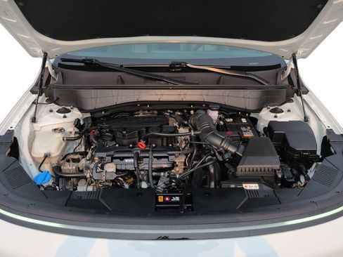 Used 2024 Hyundai Kona Limited FWD image 31