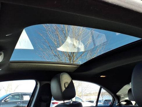 Used 2022 Mercedes-Benz A 220 4MATIC image 12