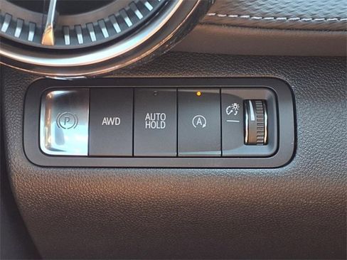 New 2026 Chevrolet Equinox LT w/ Convenience Package II image 13