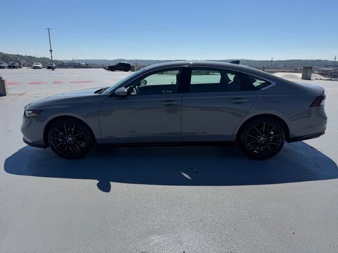 Certified 2024 Honda Accord Touring image 10