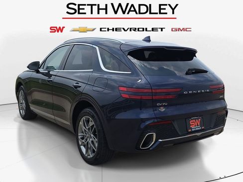 Used 2025 Genesis GV70 2.5T AWD/4WD image 5