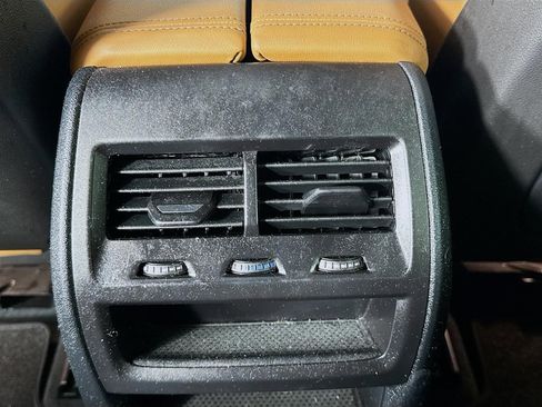 Used 2023 BMW X5 sDrive40i image 28