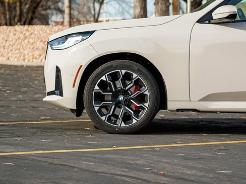 Used 2026 BMW X3 xDrive30 w/ Premium Package image 8