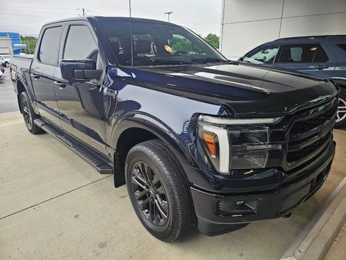 Used 2025 Ford F150 Lariat w/ Equipment Group 502A High AWD/4WD image 7
