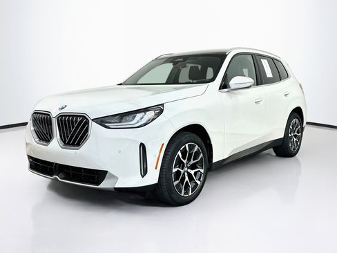 Used 2026 BMW X3 xDrive30i AWD/4WD image 3