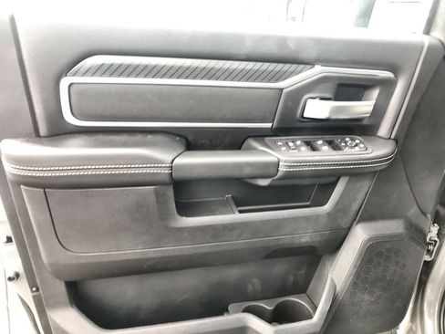 New 2026 RAM 2500 Big Horn AWD/4WD image 13