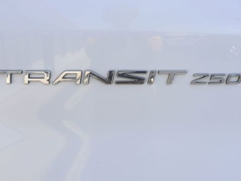 Used 2017 Ford Transit 250 130 Low Roof image 10