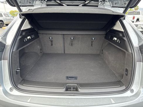 New 2025 Buick Envision Sport Touring image 9