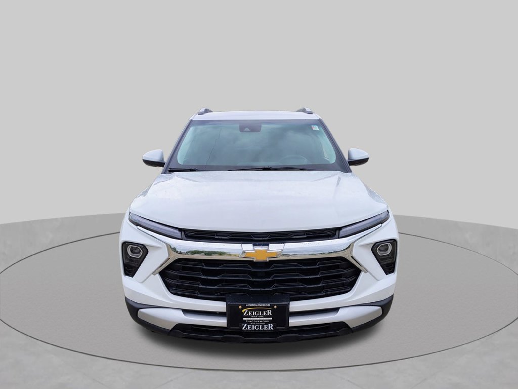 Used 2025 Chevrolet TrailBlazer LT AWD/4WD image 4