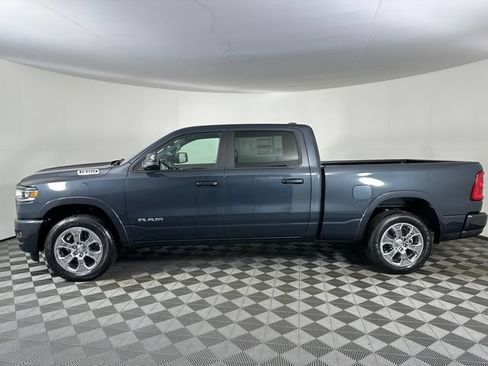 New 2026 RAM 1500 4x4 Crew Cab image 3