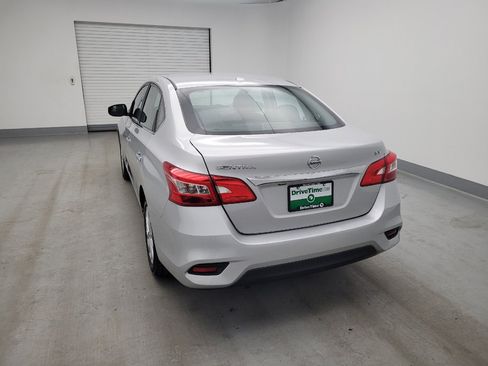 Used 2018 Nissan Sentra SV FWD image 6