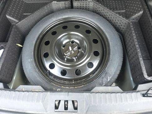 Used 2023 Ford Edge SEL w/ Convenience Package image 15