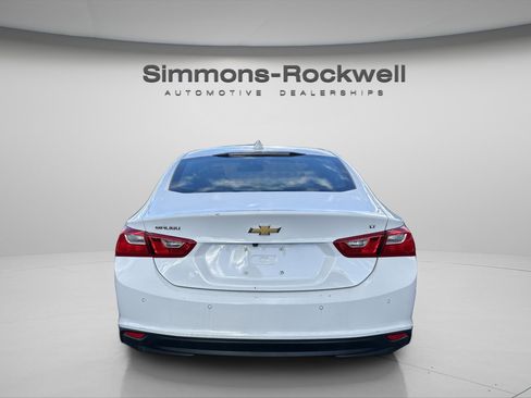 Used 2024 Chevrolet Malibu LT image 5