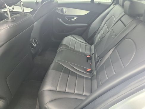 Used 2018 Mercedes-Benz C 300 4MATIC Sedan image 38