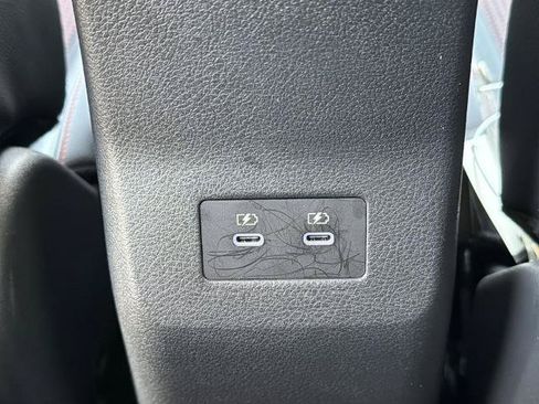 Certified 2025 Nissan Kicks SR FWD image 20