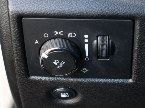 Used 2021 Jeep Grand Cherokee High Altitude image 21