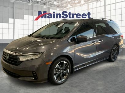 Used 2023 Honda Odyssey Elite